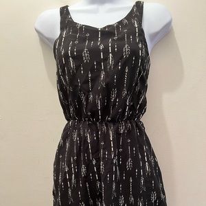 H&M Black Arrow Print Mini Sleeveless Boho Dress